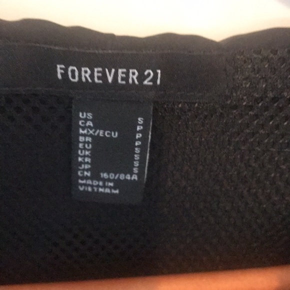 Forever 21 windbreaker - Picture 3 of 3